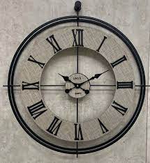 ساعت دیواری